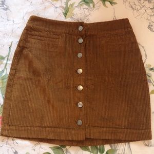 Aritzia Wilfred Free Cord Skirt